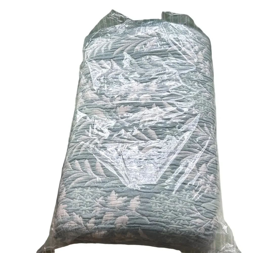 Luxury 7 Layer Woven Quilt Size KING Growing Florals Leaves Birds Teal Tan NEW